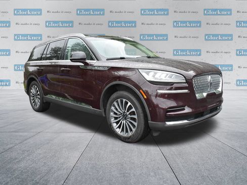 Used 2023 Lincoln Aviator Reserve w/ Equipment Group 201A AWD/4WD image 3