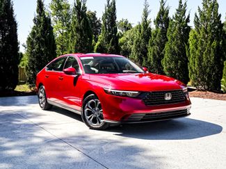 Used 2024 Honda Accord EX video 2