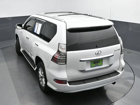 Used 2016 Lexus GX 460 w/ Premium Package AWD/4WD image 43