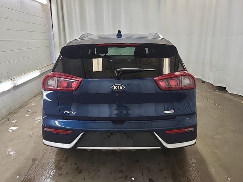 Used 2018 Kia Niro LX FWD image 4