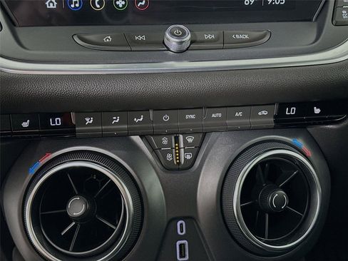 Used 2024 Chevrolet Blazer LT w/ Redline Edition AWD/4WD image 9