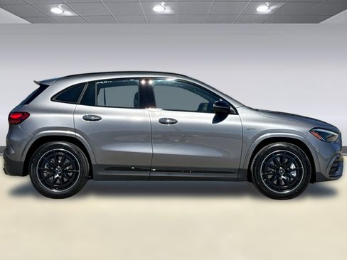 New 2026 Mercedes-Benz GLA 35 AMG 4MATIC image 7