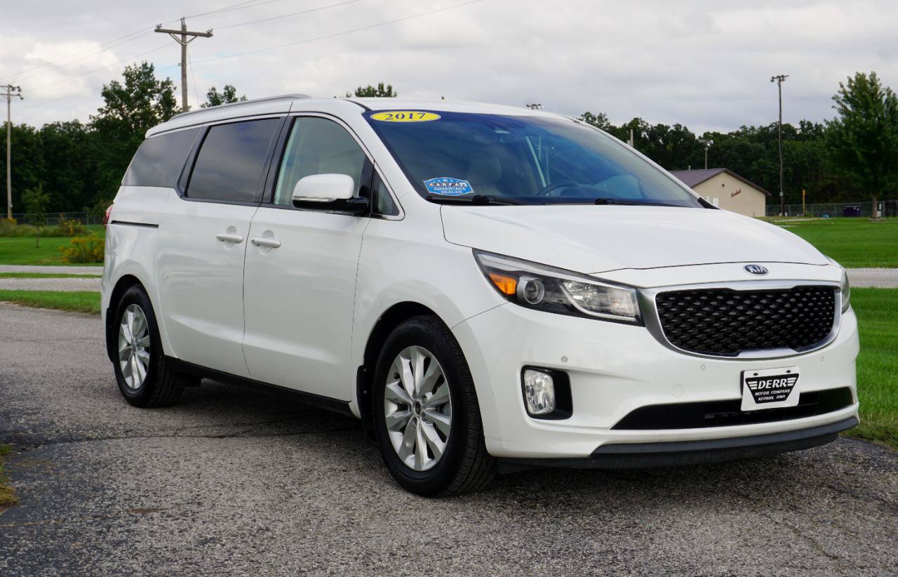 Used 2017 Kia Sedona EX FWD image 4