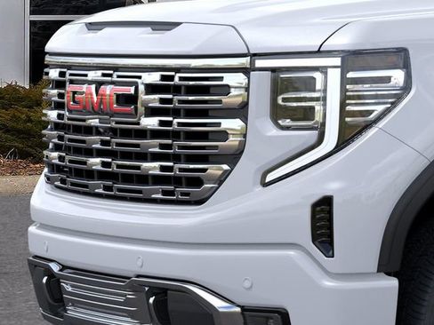 New 2026 GMC Sierra 1500 Denali w/ Denali Reserve Package AWD/4WD image 13