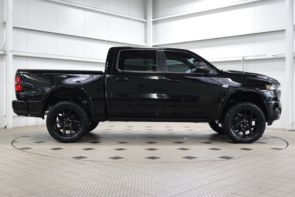 Used 2026 RAM 1500 Laramie w/ Night Edition AWD/4WD image 9