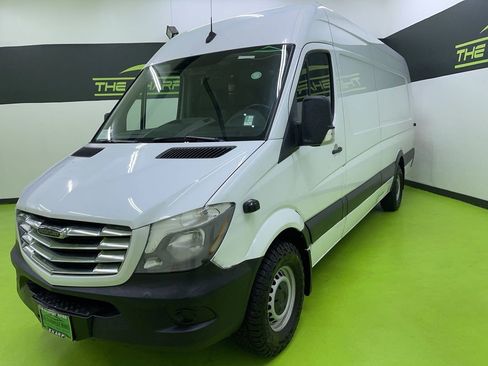 Used 2018 Freightliner Sprinter 2500 image 5