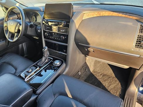 Used 2024 INFINITI QX80 Premium Select w/ Cargo Package image 13