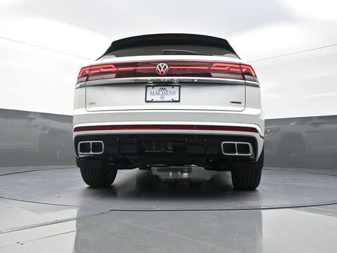 New 2026 Volkswagen Atlas Cross Sport SEL Premium R-Line AWD/4WD image 26
