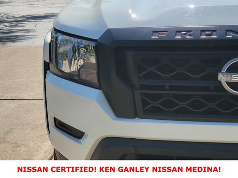 Used 2022 Nissan Frontier S RWD image 10