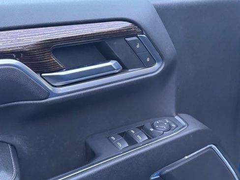 Used 2023 GMC Sierra 1500 Elevation w/ X31 Off-Road Package image 11