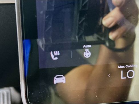 Used 2021 Tesla Model 3 Long Range image 23