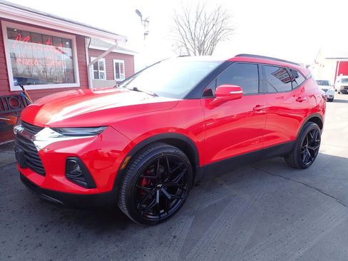 Used 2019 Chevrolet Blazer LT w/ Sun and Wheels Package image 3