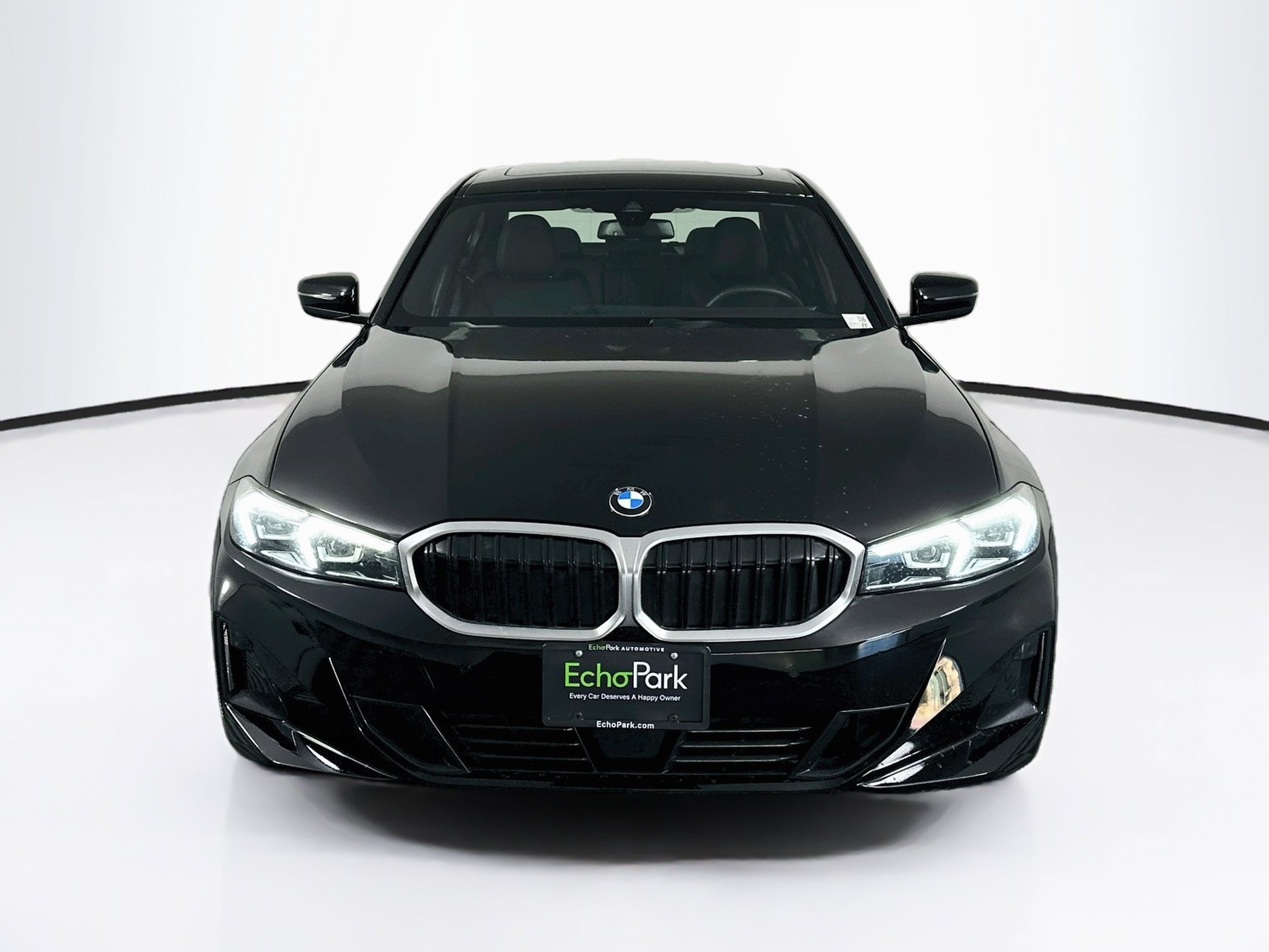 Used 2026 BMW 330i Sedan RWD image 2