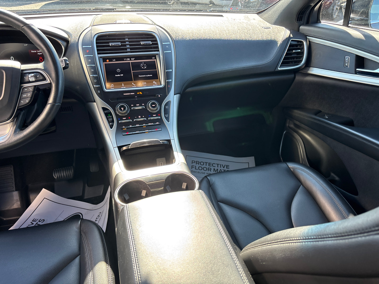 Used 2019 Lincoln Nautilus Premier AWD/4WD image 28