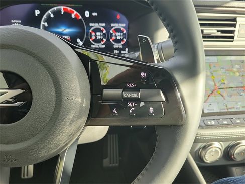 Certified 2024 Nissan Z Performance w/ Floor Mat Package image 15