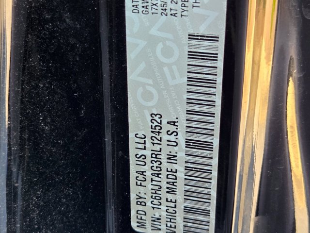 Used 2024 Jeep Gladiator Sport AWD/4WD image 11