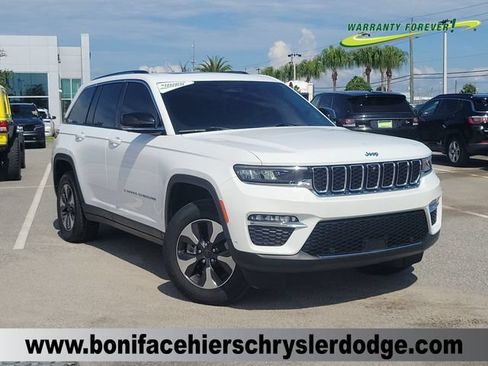 Used 2022 Jeep Grand Cherokee Limited 4xe w/ Luxury Tech Group II AWD/4WD image 1