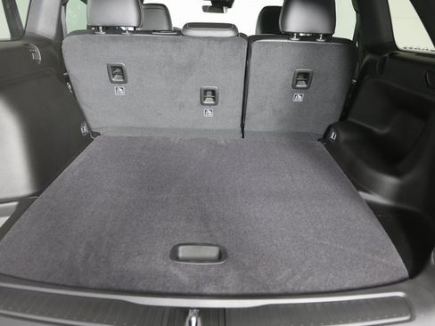 New 2025 Jeep Grand Cherokee Limited w/ Black Appearance Package image 10