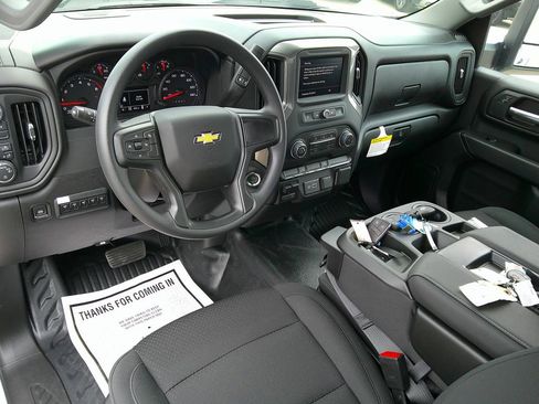 New 2025 Chevrolet Silverado 2500 W/T w/ WT Convenience Package AWD/4WD image 10