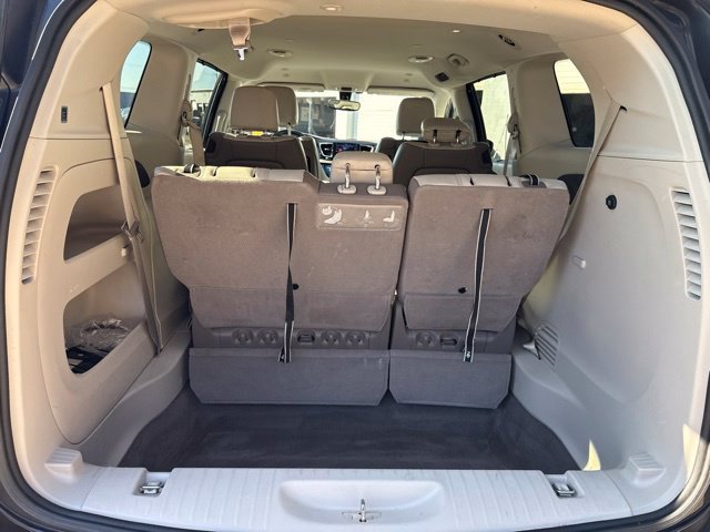 Used 2018 Chrysler Pacifica Touring-L Plus w/ Tire & Wheel Group FWD image 22