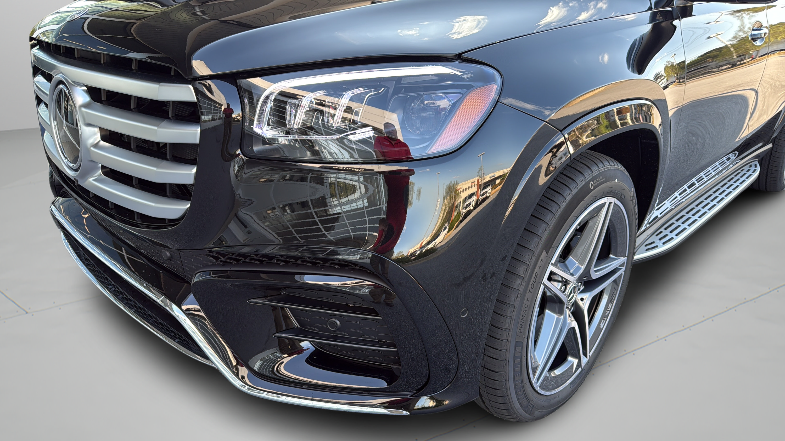Certified 2026 Mercedes-Benz GLS 450 4MATIC image 48