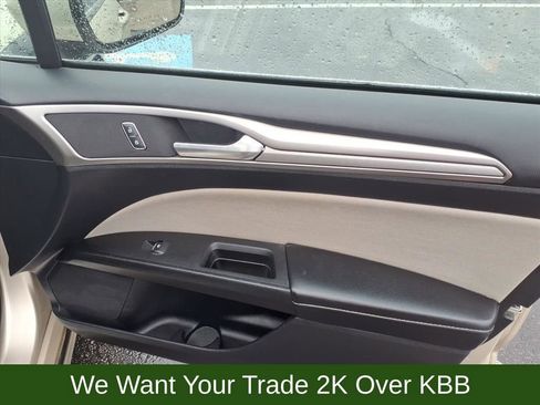 Used 2018 Ford Fusion S image 21