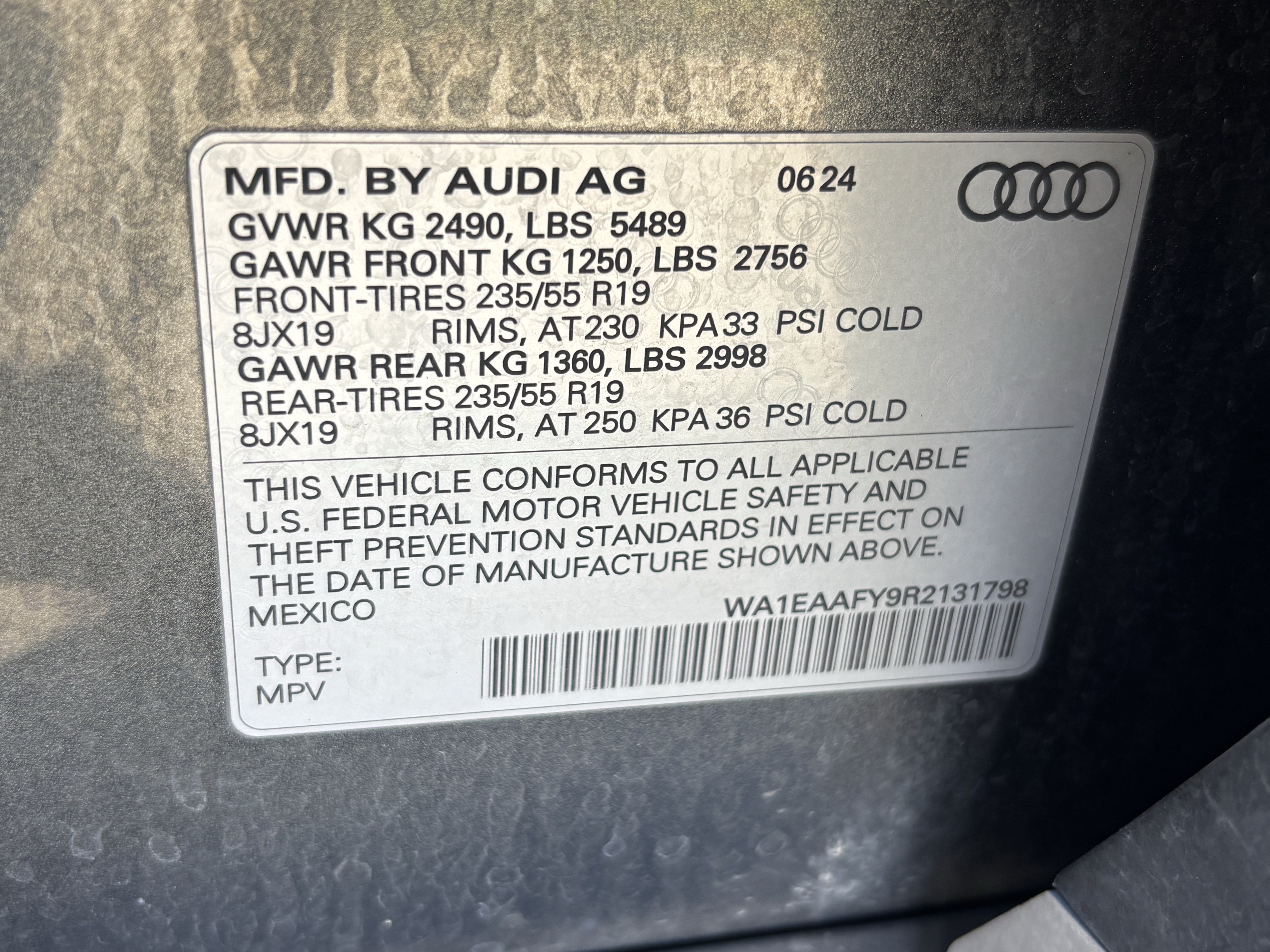 Used 2024 Audi Q5 2.0T Premium Plus w/ Premium Plus Package AWD/4WD image 37