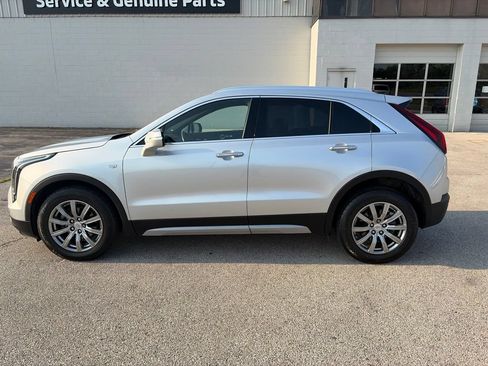 Used 2021 Cadillac XT4 Premium Luxury w/ Sun And Sound Package AWD/4WD image 3