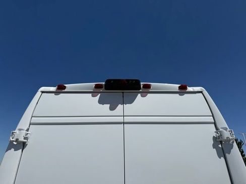 New 2026 RAM ProMaster 2500 w/ Convenience Group FWD image 20