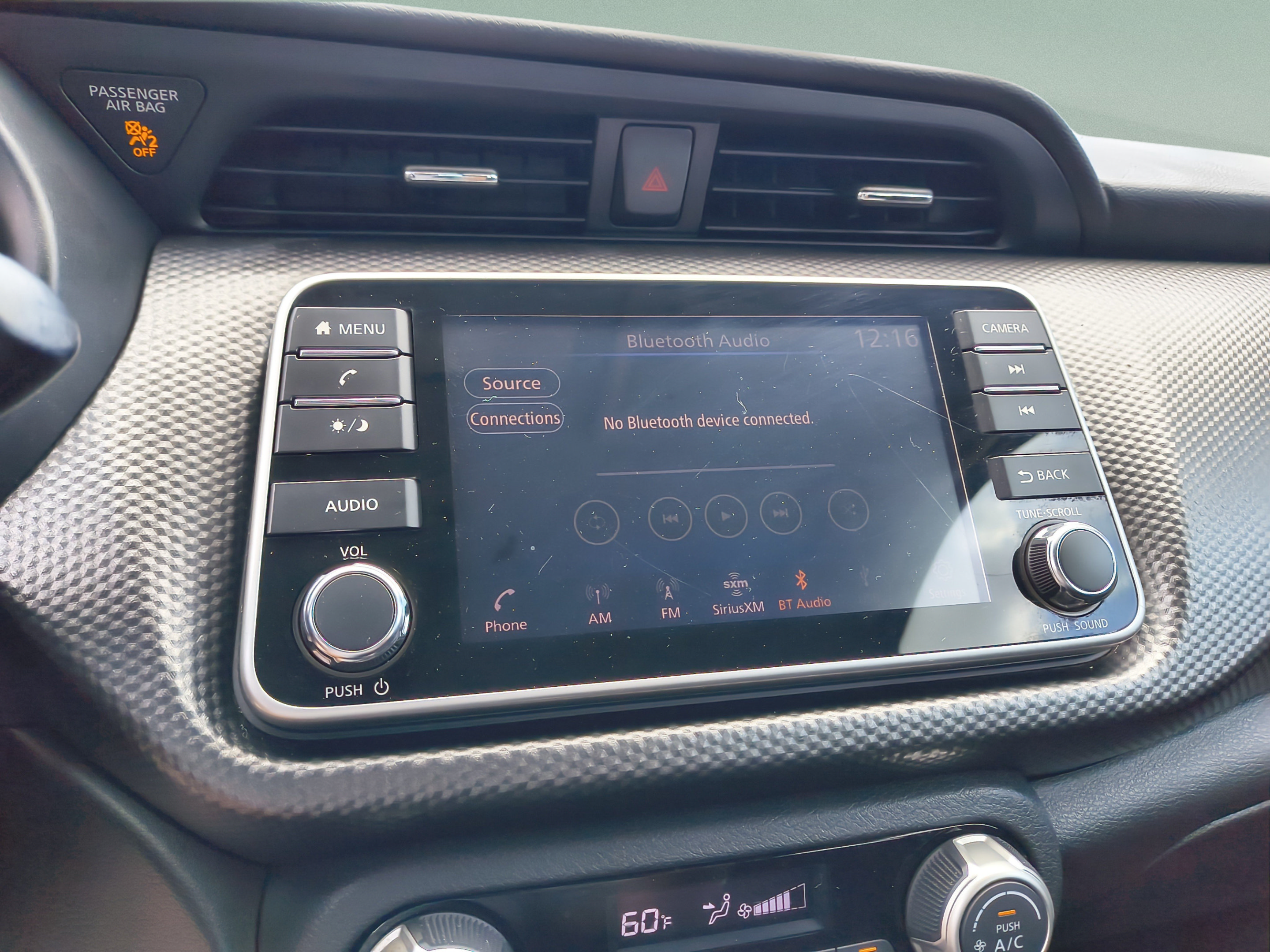 Used 2019 Nissan Kicks SV FWD image 24