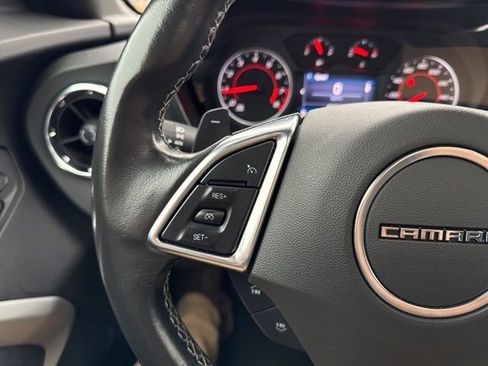 Used 2019 Chevrolet Camaro LT image 14