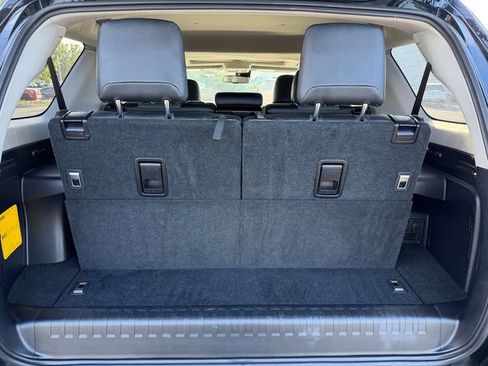 Certified 2021 Toyota 4Runner SR5 Premium w/ Moonroof Package AWD/4WD image 17