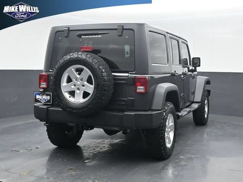 Used 2017 Jeep Wrangler Unlimited Sport w/ Quick Order Package 24S AWD/4WD image 7