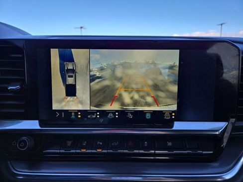 Used 2025 Chevrolet Silverado 3500 High Country w/ Technology Package image 27