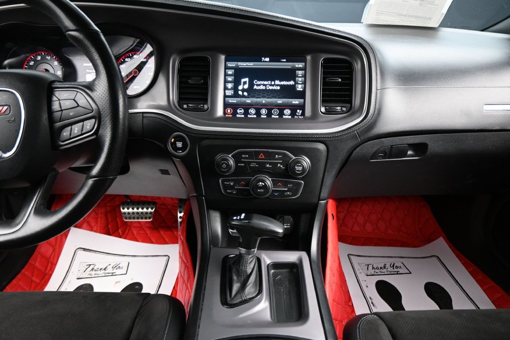 Used 2022 Dodge Charger R/T w/ Plus Group RWD image 19