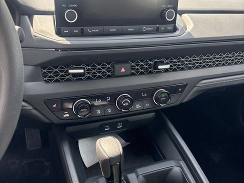 Used 2025 Honda Accord SE image 26