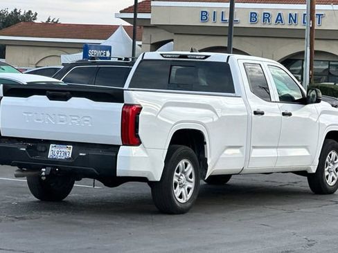 Used 2022 Toyota Tundra SR image 3