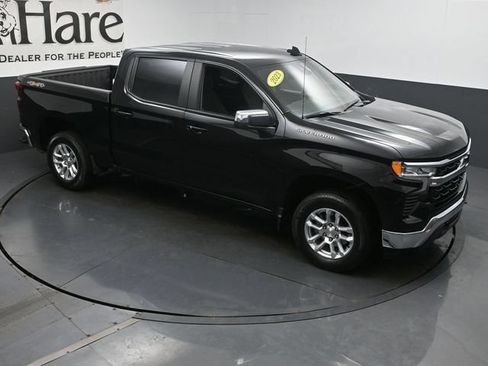 Used 2023 Chevrolet Silverado 1500 LT AWD/4WD image 47