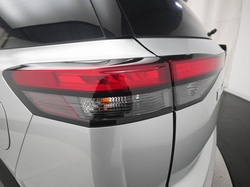 Used 2025 Nissan Pathfinder SL w/ SL Premium Package image 33