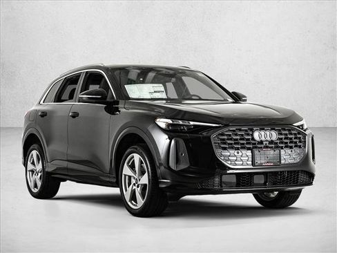 New 2025 Audi Q5 Premium Plus image 3