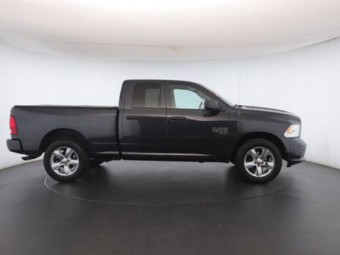 Used 2019 RAM 1500 Express w/ Express Value Package image 30