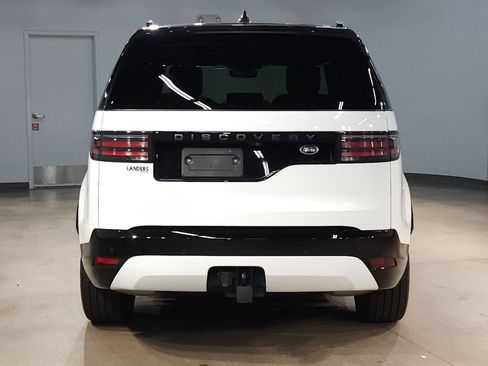 Used 2023 Land Rover Discovery S R-Dynamic AWD/4WD image 6