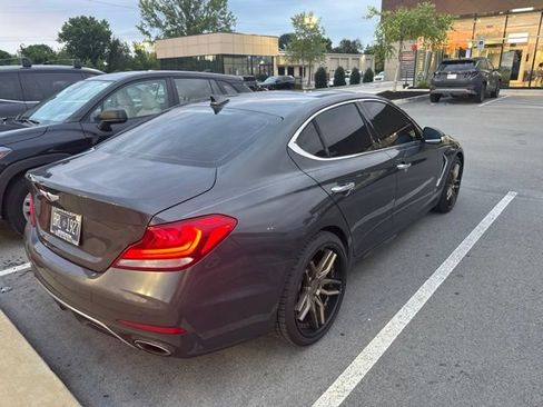 Used 2019 Genesis G70 3.3T Design RWD image 6