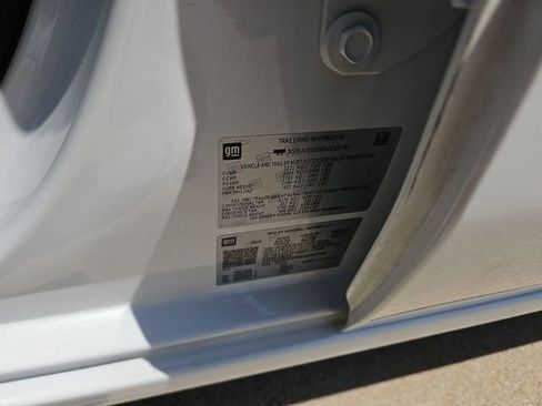 Used 2025 GMC Sierra 1500 SLT image 31