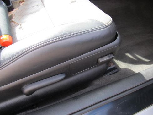 Used 2001 Chevrolet Monte Carlo SS image 31