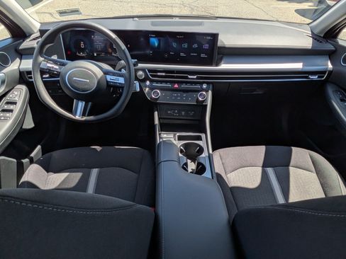 Used 2025 Hyundai Sonata SEL FWD image 27