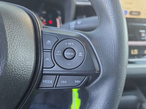 Used 2026 Toyota Corolla LE FWD image 18