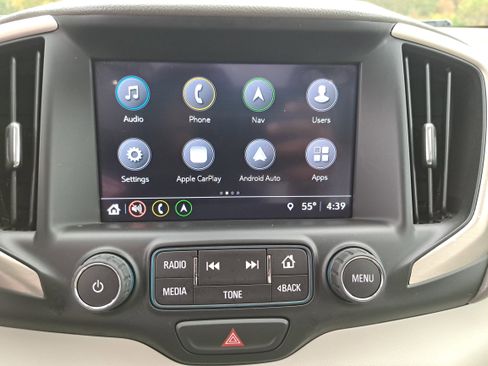 Used 2018 GMC Terrain Denali w/ Advanced Safety Package image 22