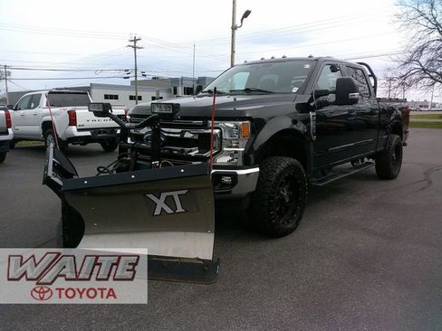 Used 2022 Ford F250 XLT w/ XLT Value Package AWD/4WD image 5