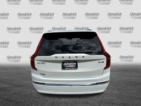 Used 2023 Volvo XC90 B6 Plus AWD/4WD image 9